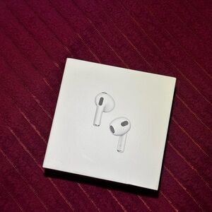 Apple AirPods 3rd Gen with Charging Case - White